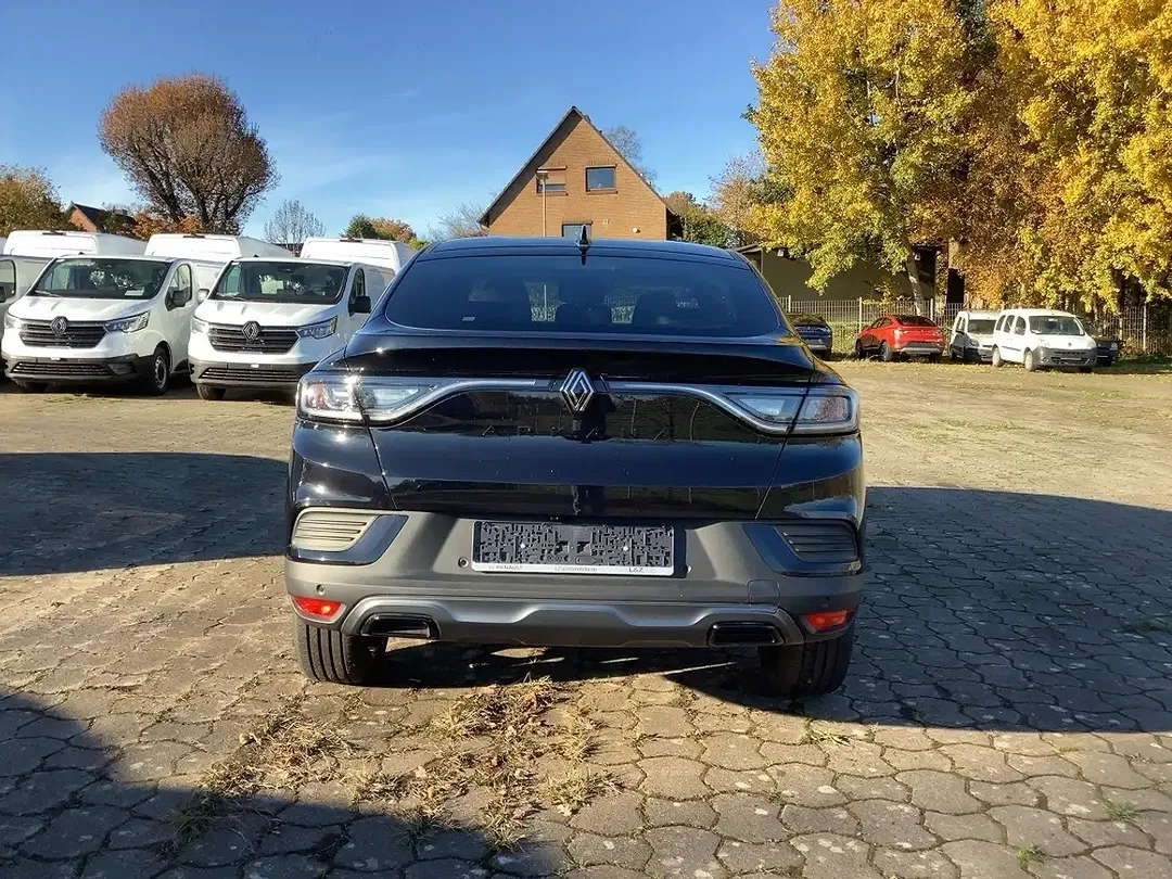 Renault Arkana - Thumbnail 4