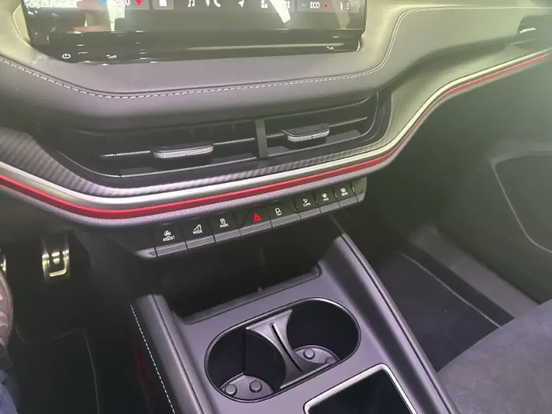 Skoda Enyaq - Thumbnail 24