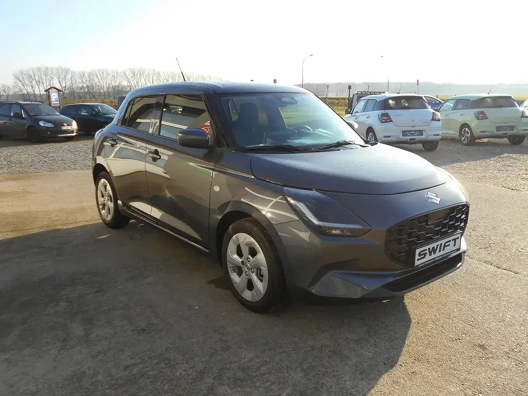 Suzuki Swift - Thumbnail 5