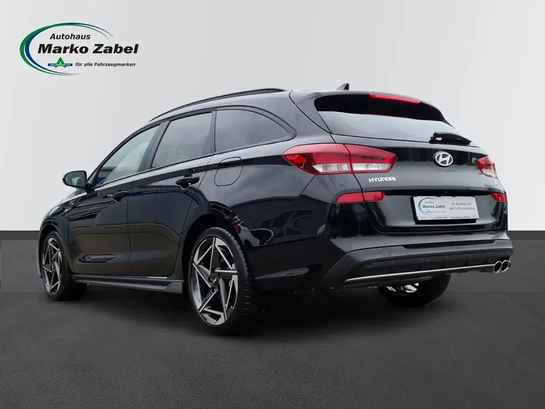 Hyundai i30 - Thumbnail 3