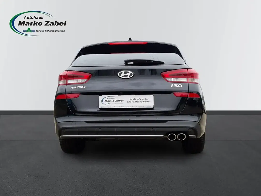 Hyundai i30 - Thumbnail 4
