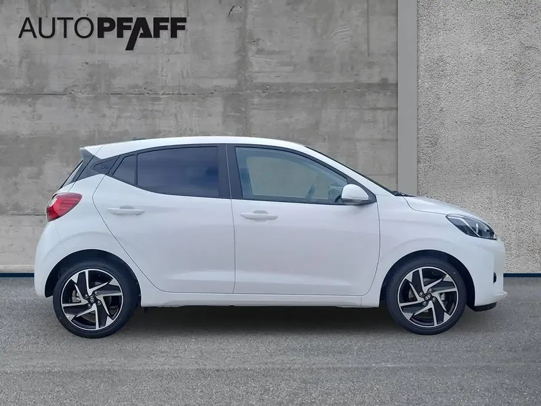 Hyundai i10 - Thumbnail 4