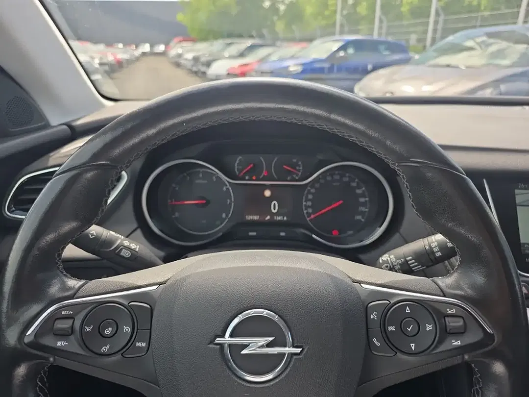 Opel Grandland - Thumbnail 11