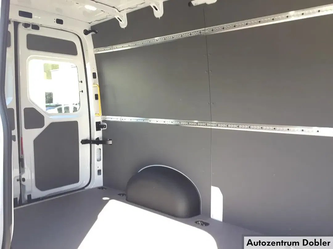Volkswagen Crafter - Thumbnail 12