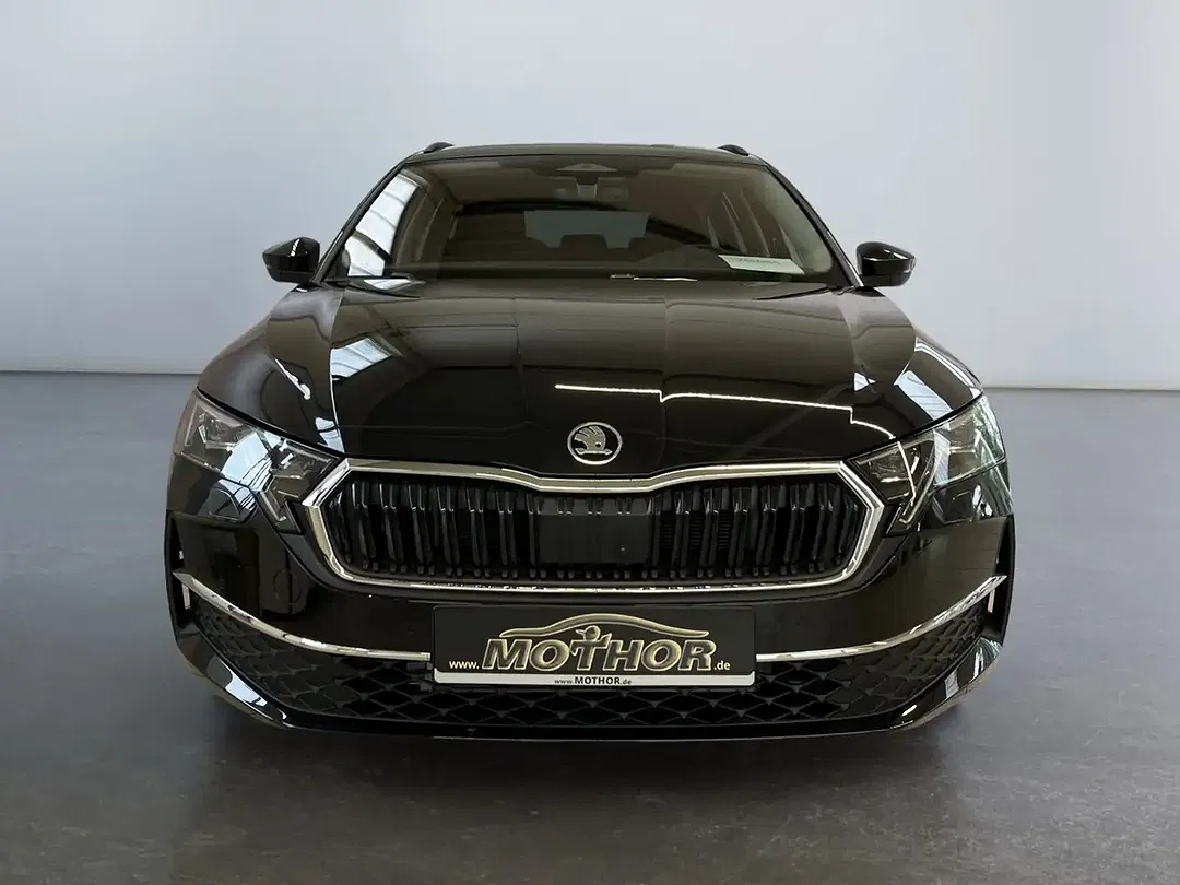 Skoda Octavia - Thumbnail 5