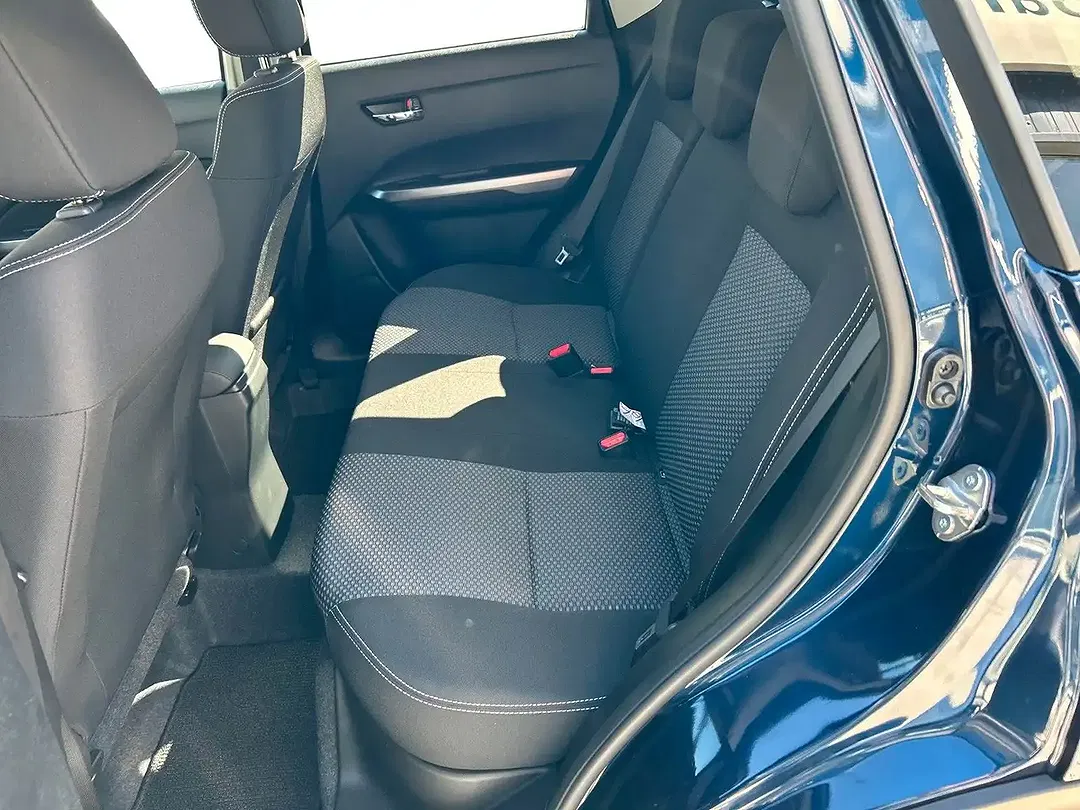 Suzuki Vitara - Thumbnail 13