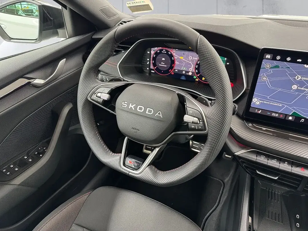 Skoda Octavia - Thumbnail 7
