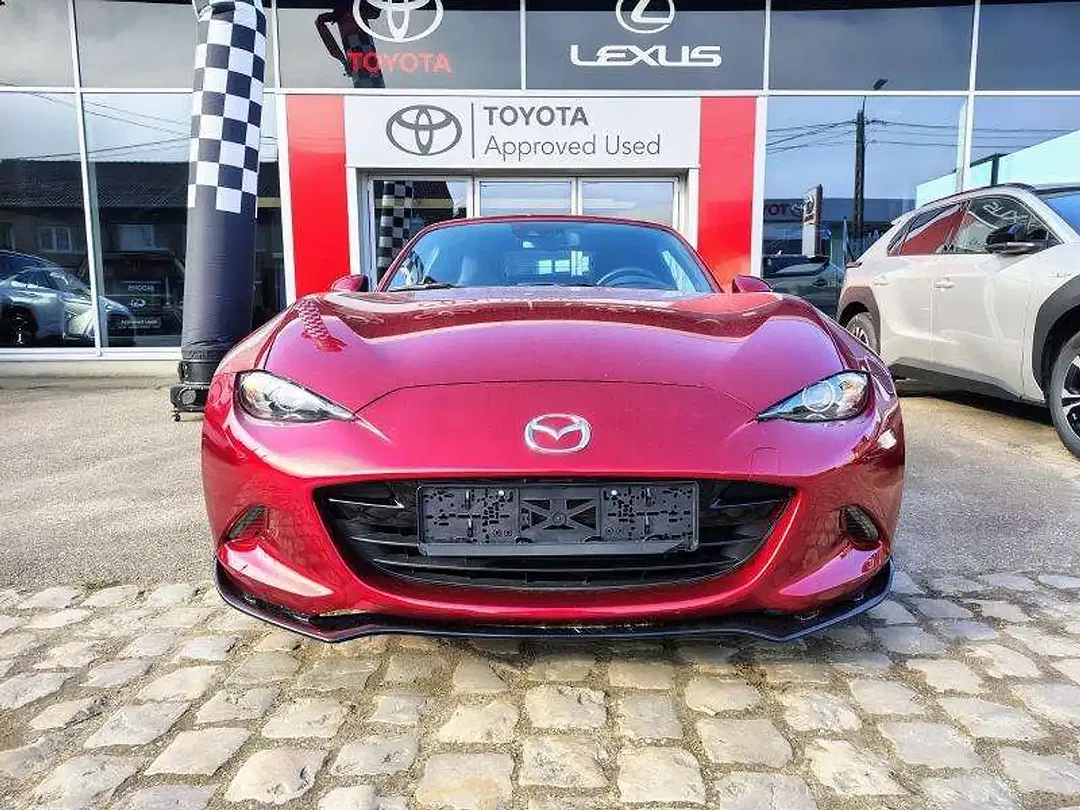 Mazda MX-5 - Thumbnail 2
