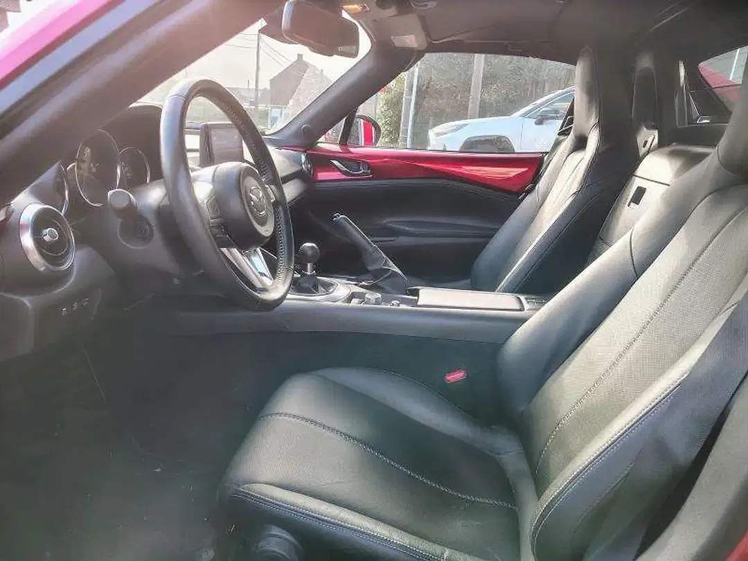 Mazda MX-5 - Thumbnail 6