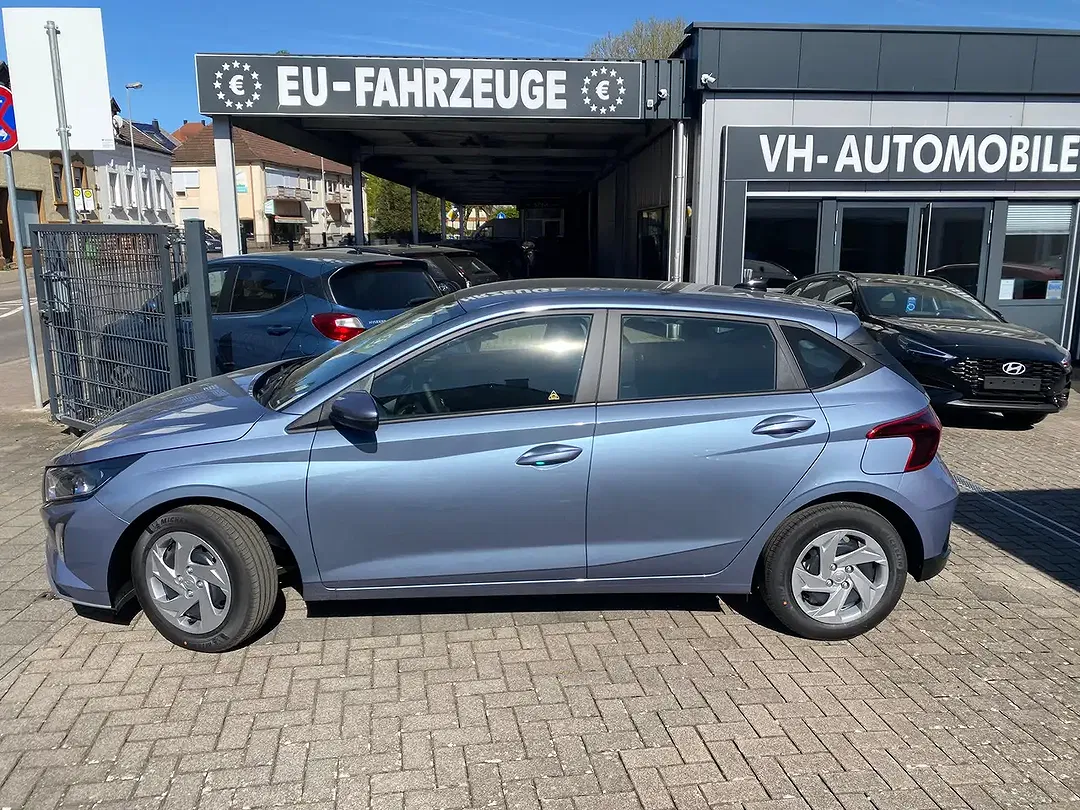 Hyundai i20 - Thumbnail 4
