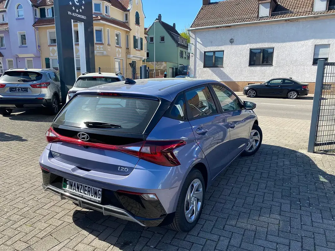 Hyundai i20 - Thumbnail 9