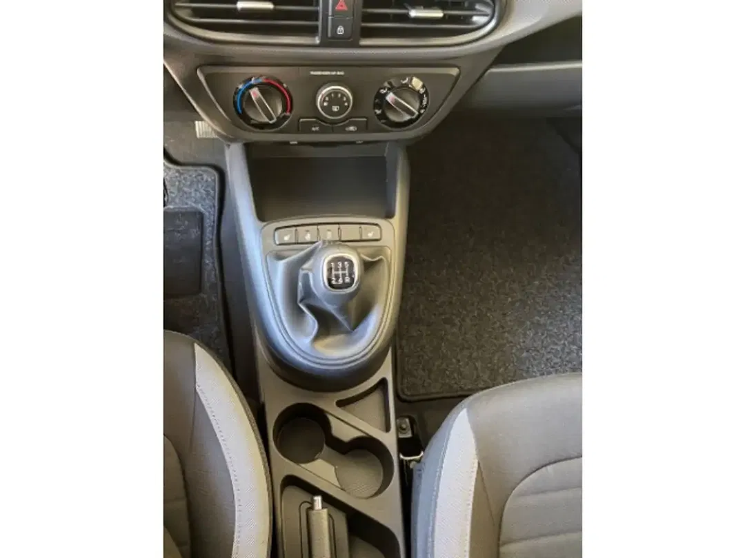 Hyundai i10 - Thumbnail 14