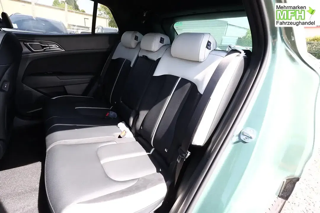 Kia Sportage - Thumbnail 9