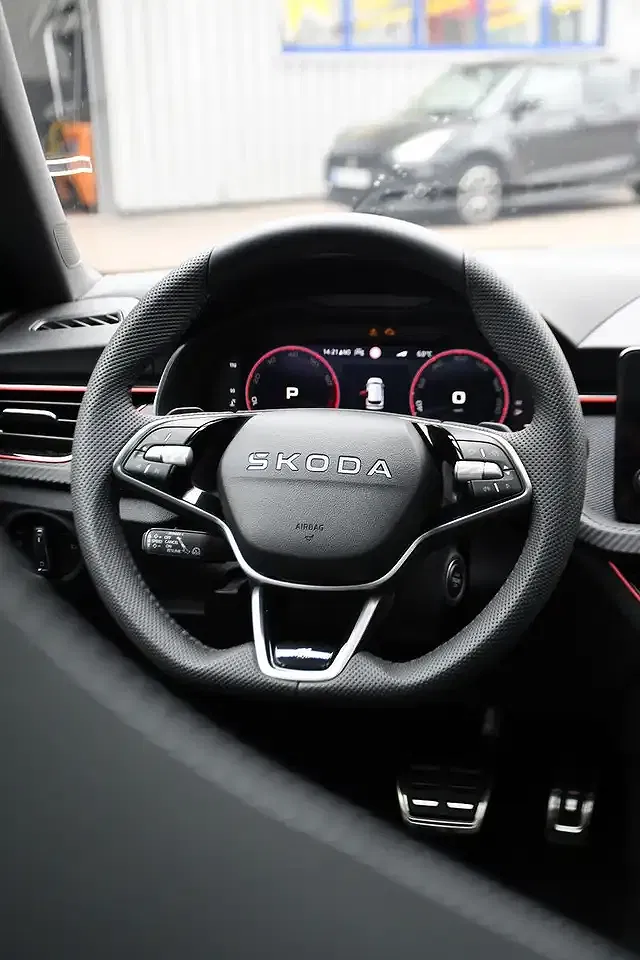 Skoda Kamiq - Thumbnail 13