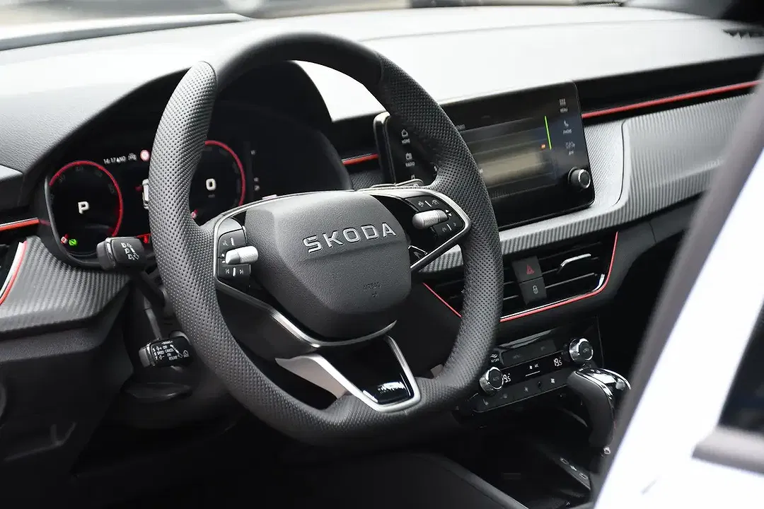 Skoda Kamiq - Thumbnail 8