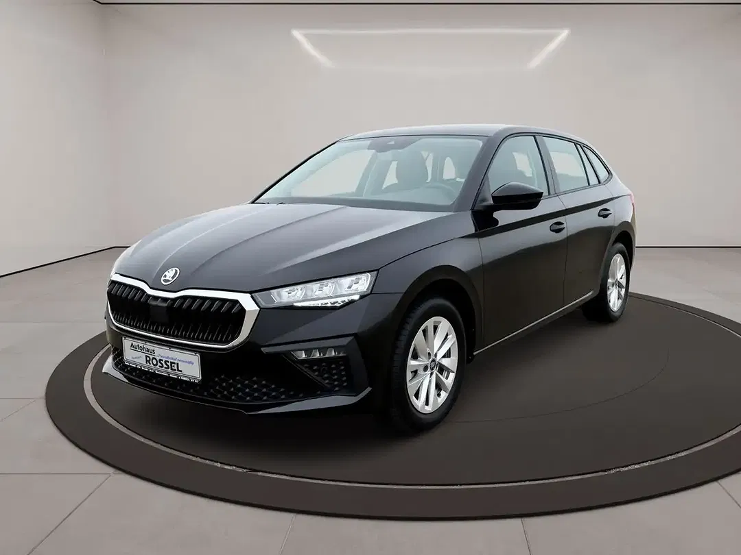 Skoda Scala - Thumbnail 1