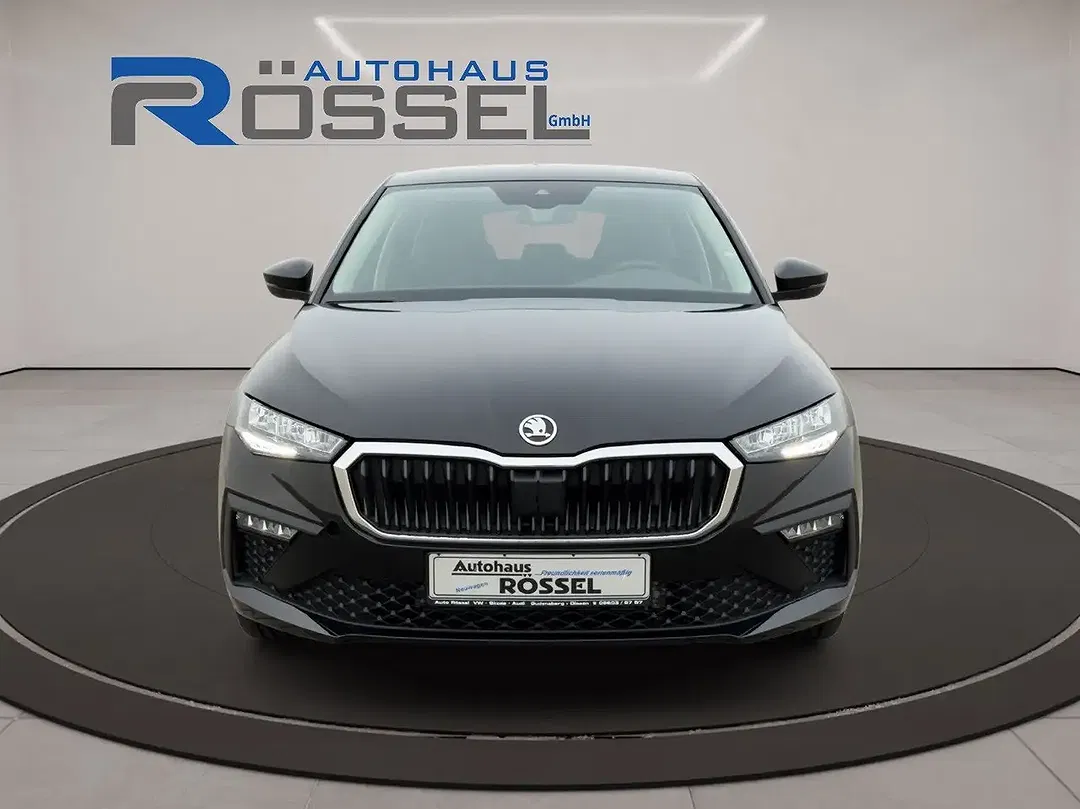 Skoda Scala - Thumbnail 2