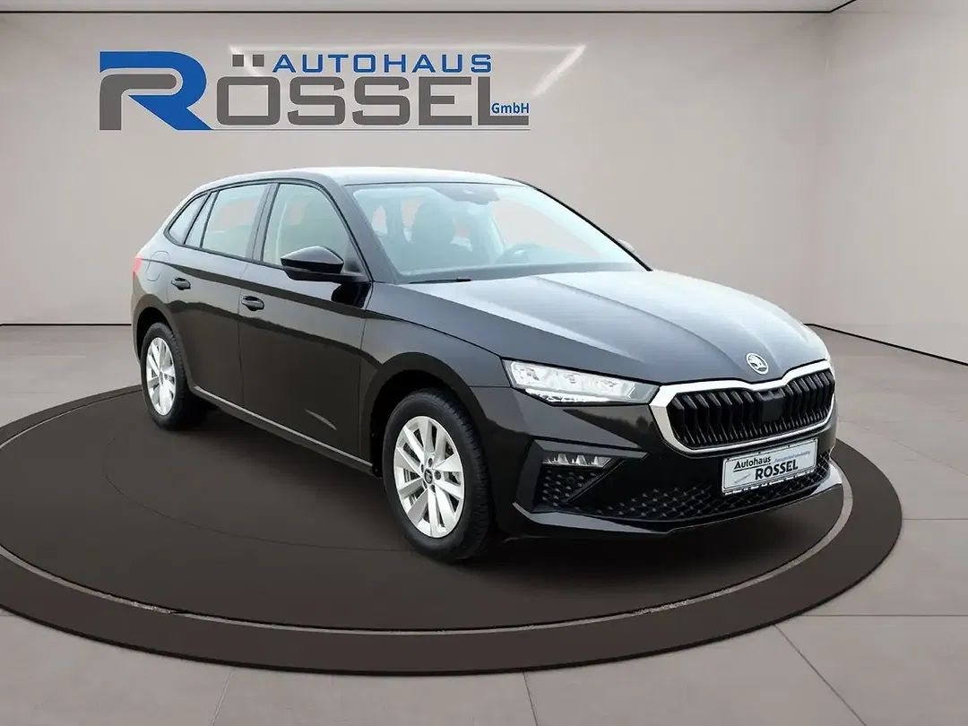 Skoda Scala - Thumbnail 3