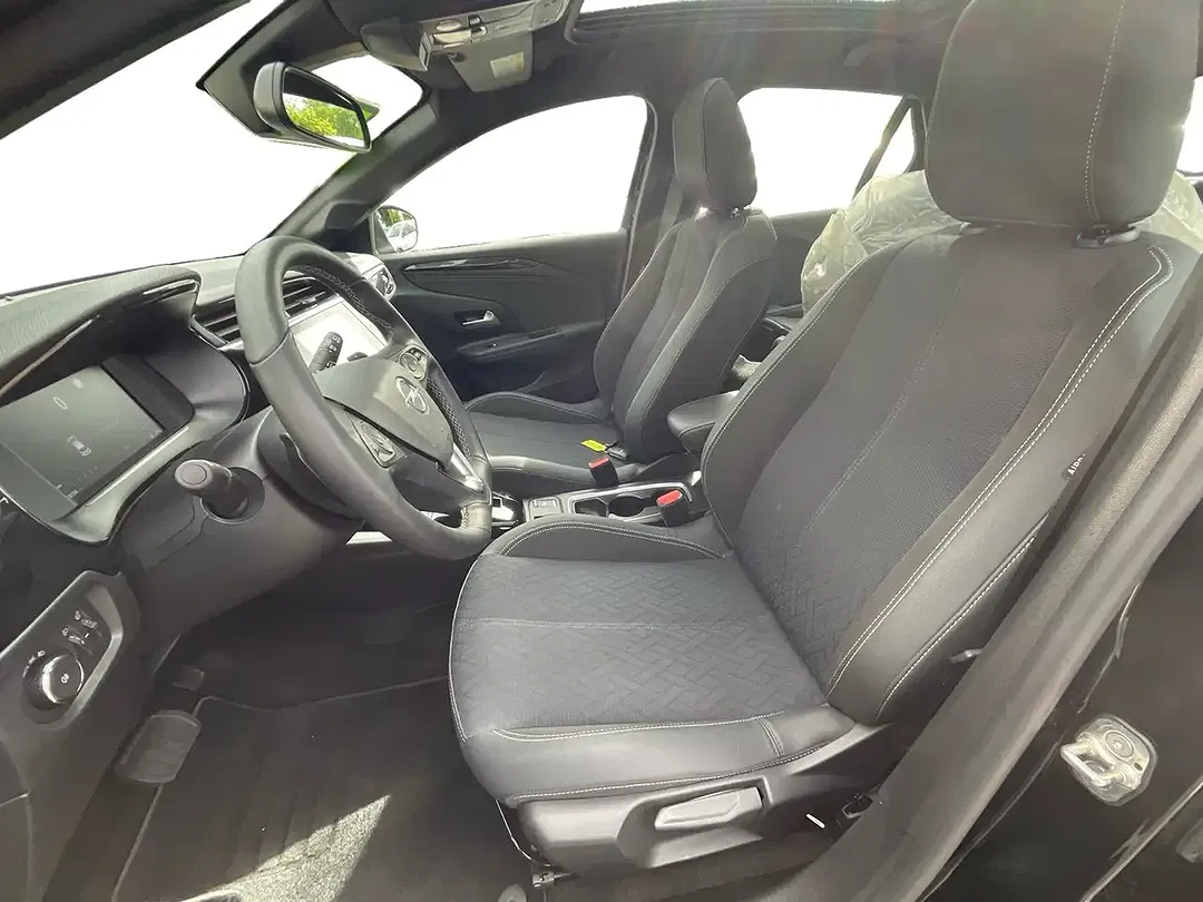 Opel Corsa - Thumbnail 11
