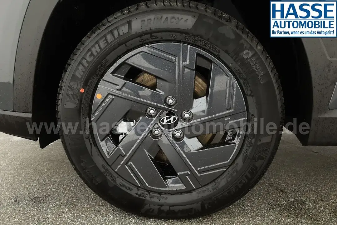 Hyundai TUCSON - Thumbnail 12