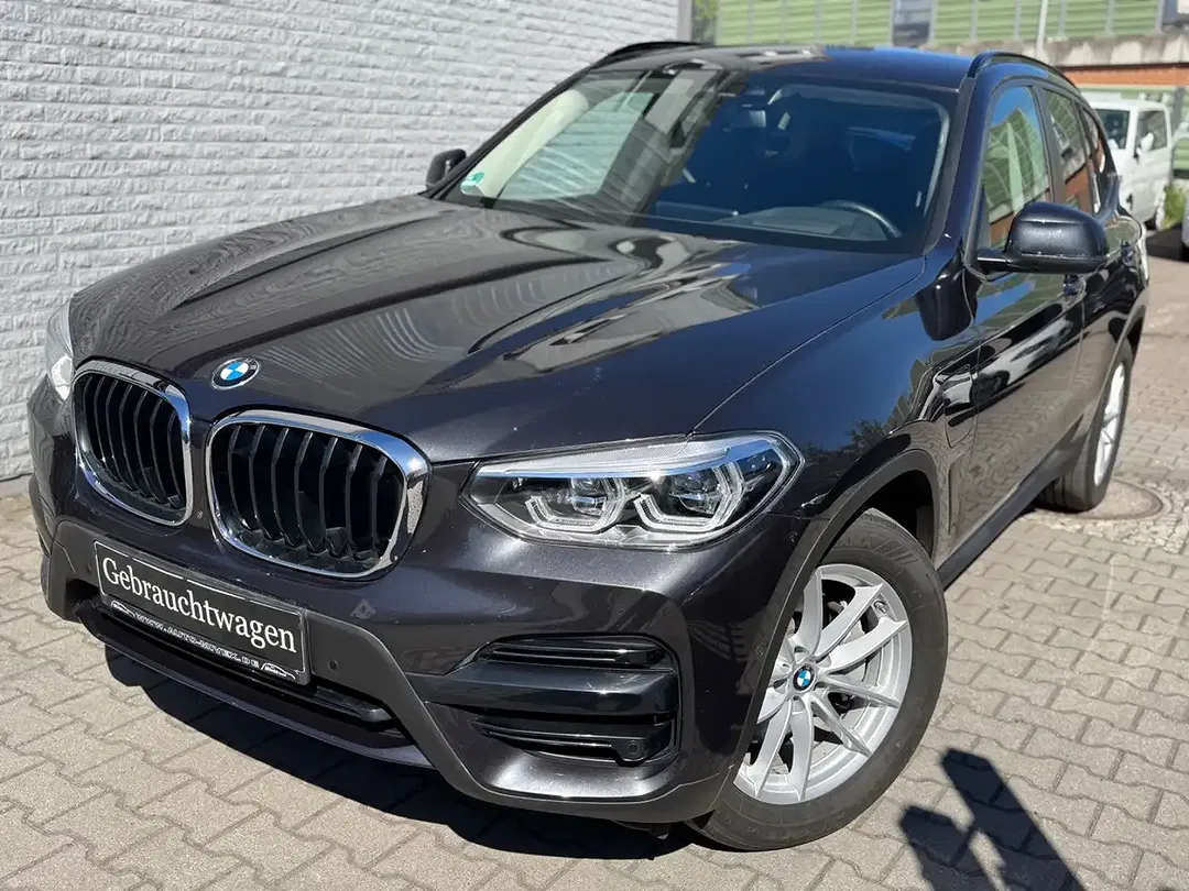BMW X3 - Thumbnail 4