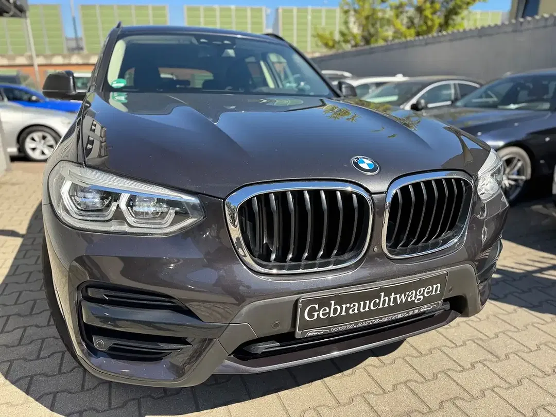 BMW X3 - Thumbnail 5