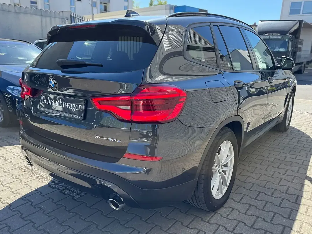 BMW X3 - Thumbnail 7