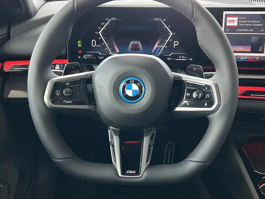 BMW 530 - Thumbnail 12