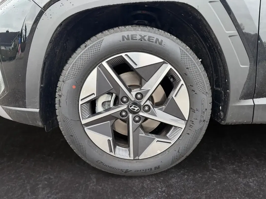 Hyundai TUCSON - Thumbnail 9