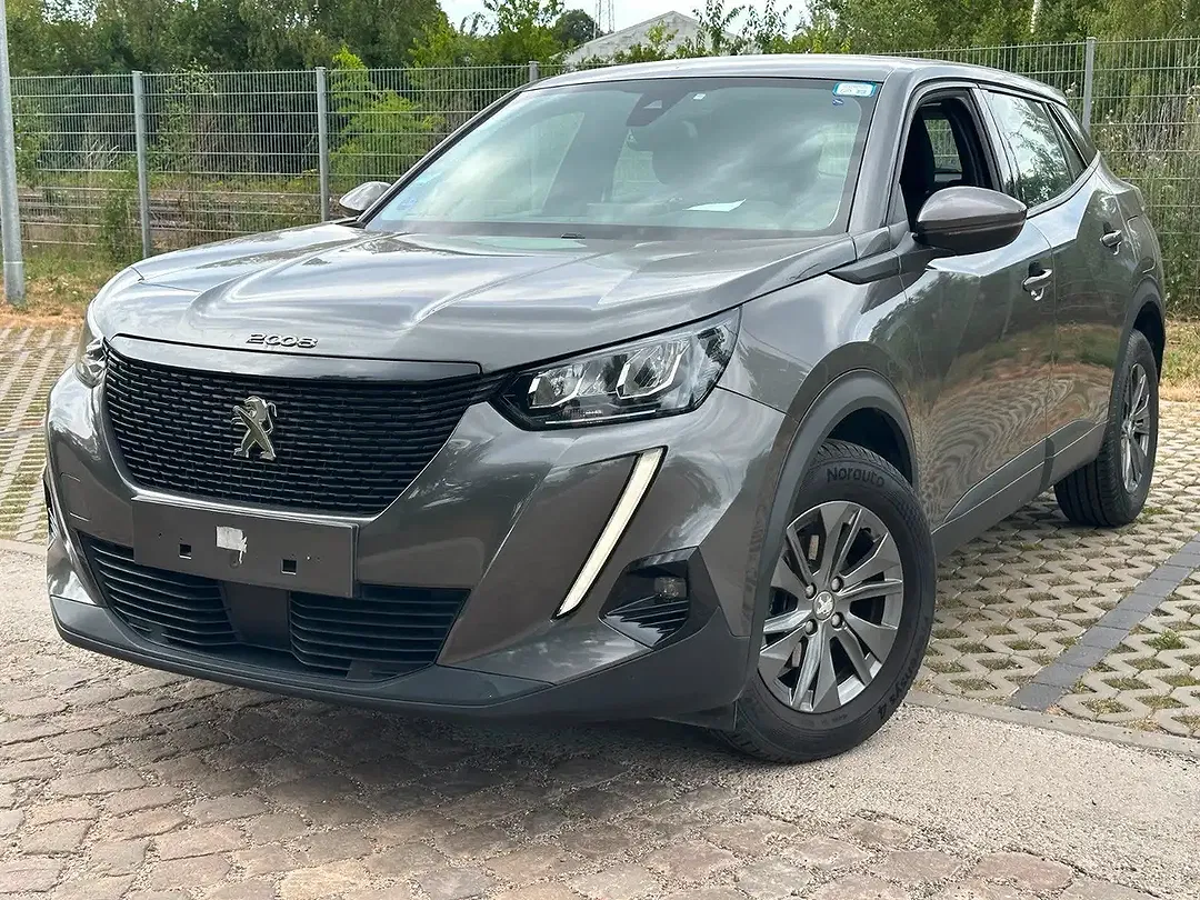 Peugeot 2008 - Thumbnail 3