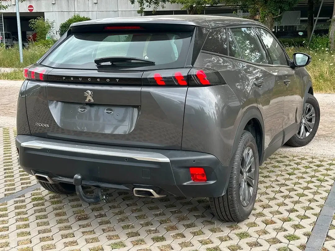 Peugeot 2008 - Thumbnail 5