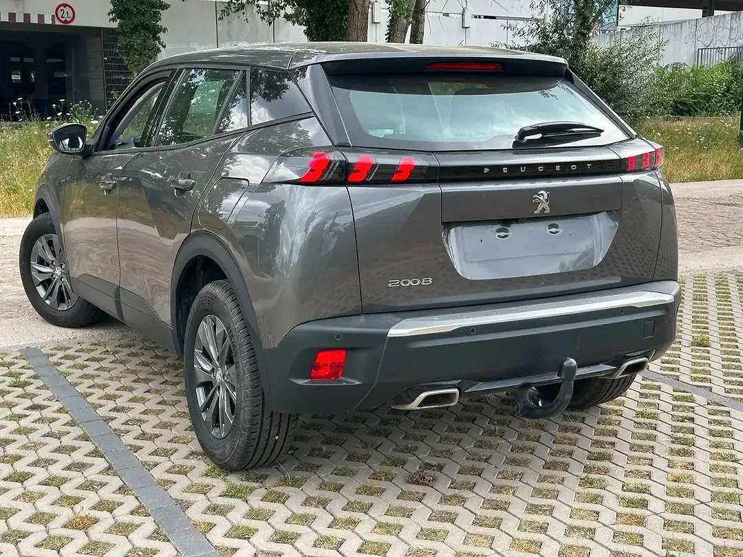 Peugeot 2008 - Thumbnail 6