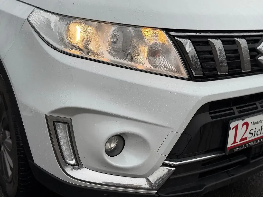 Suzuki Vitara - Thumbnail 5