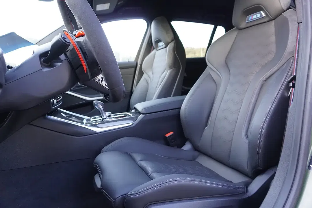 BMW M3 - Thumbnail 12