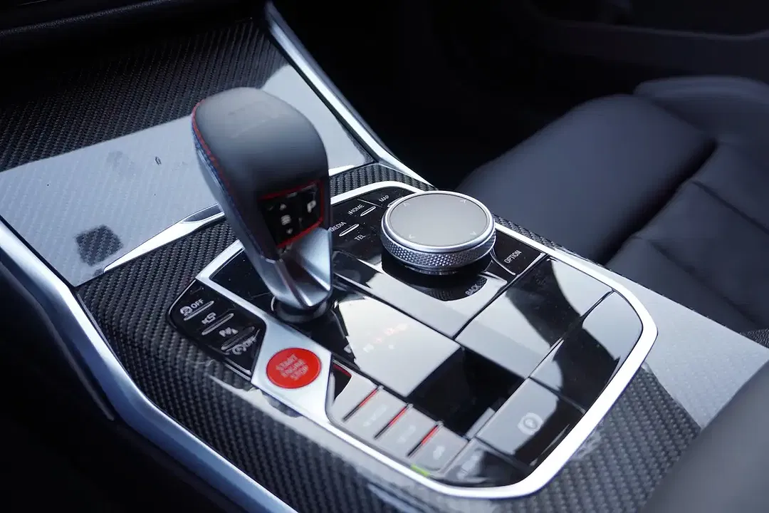 BMW M3 - Thumbnail 8