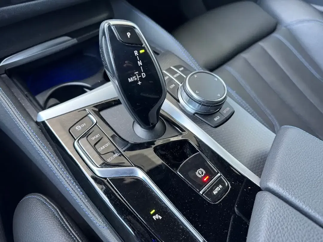 BMW 530 - Thumbnail 11