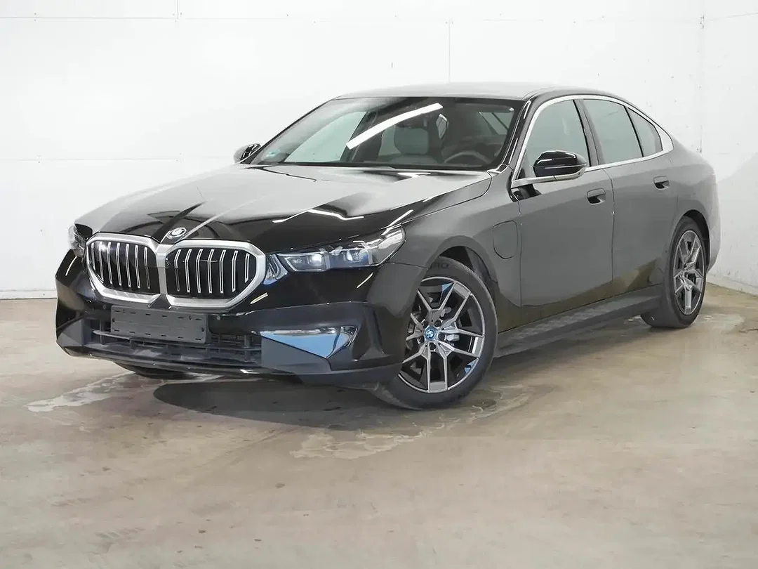 BMW 530 - Afbeelding 1