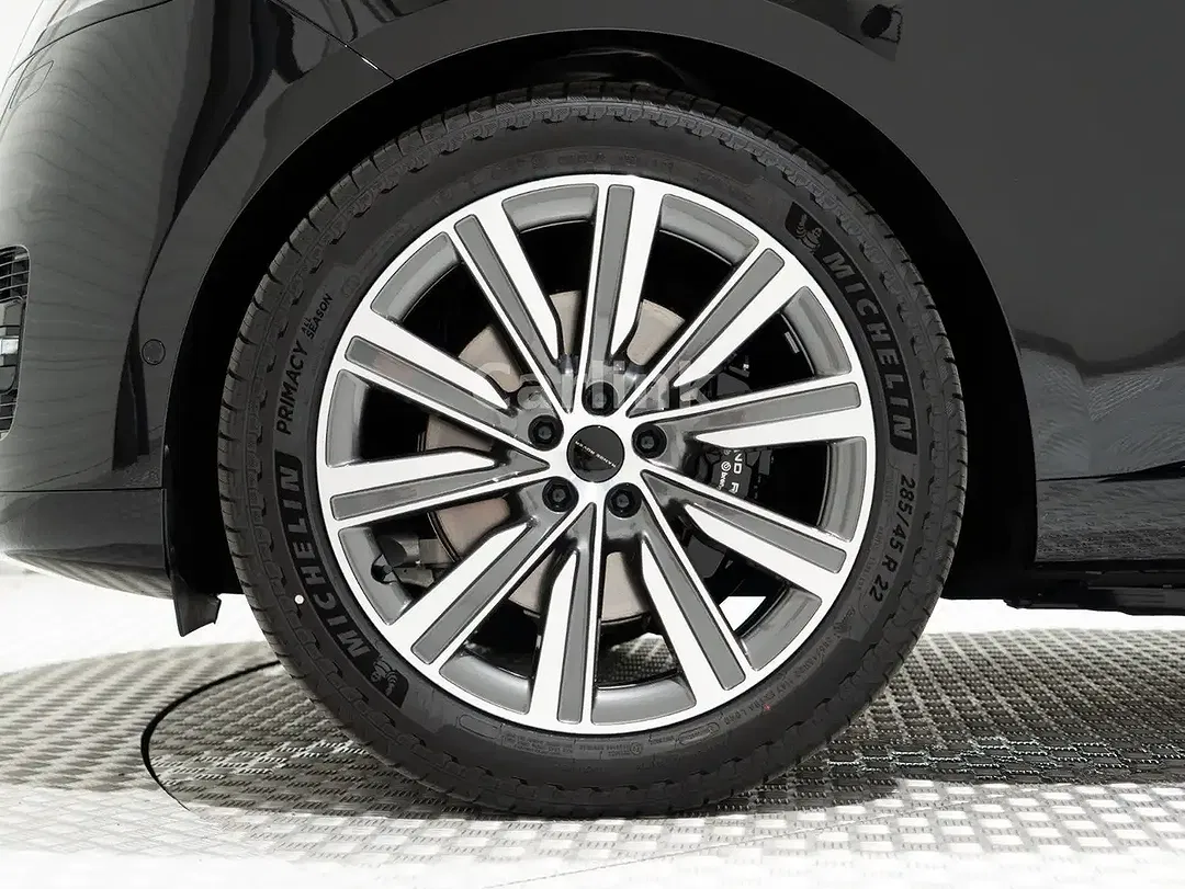 Land Rover Range Rover - Thumbnail 14