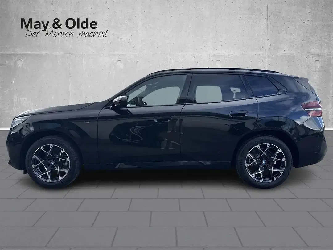 BMW X3 - Thumbnail 2