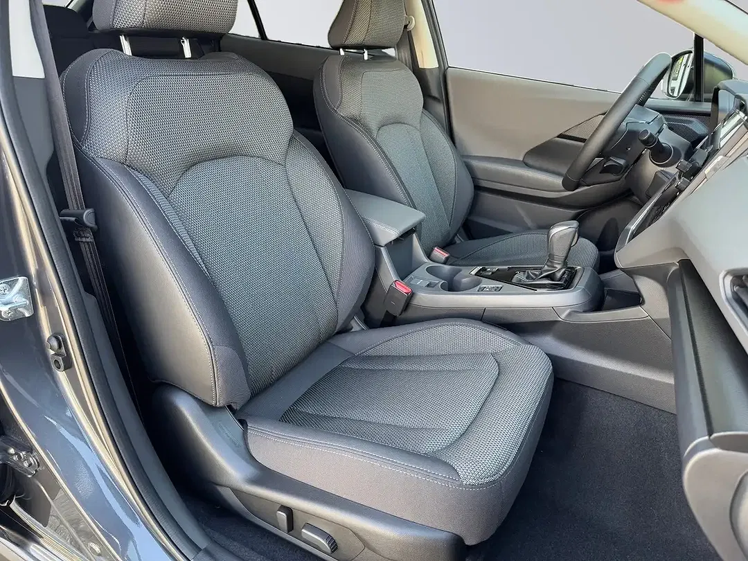 Subaru Crosstrek - Thumbnail 11