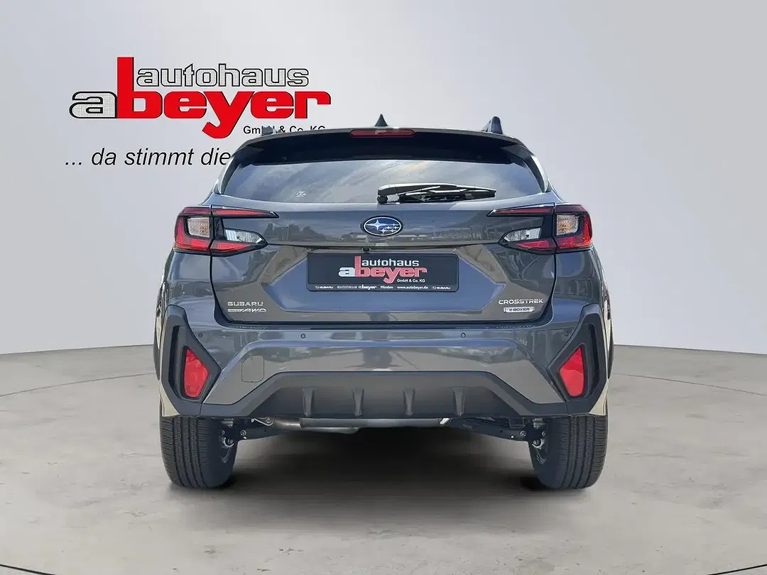 Subaru Crosstrek - Thumbnail 4