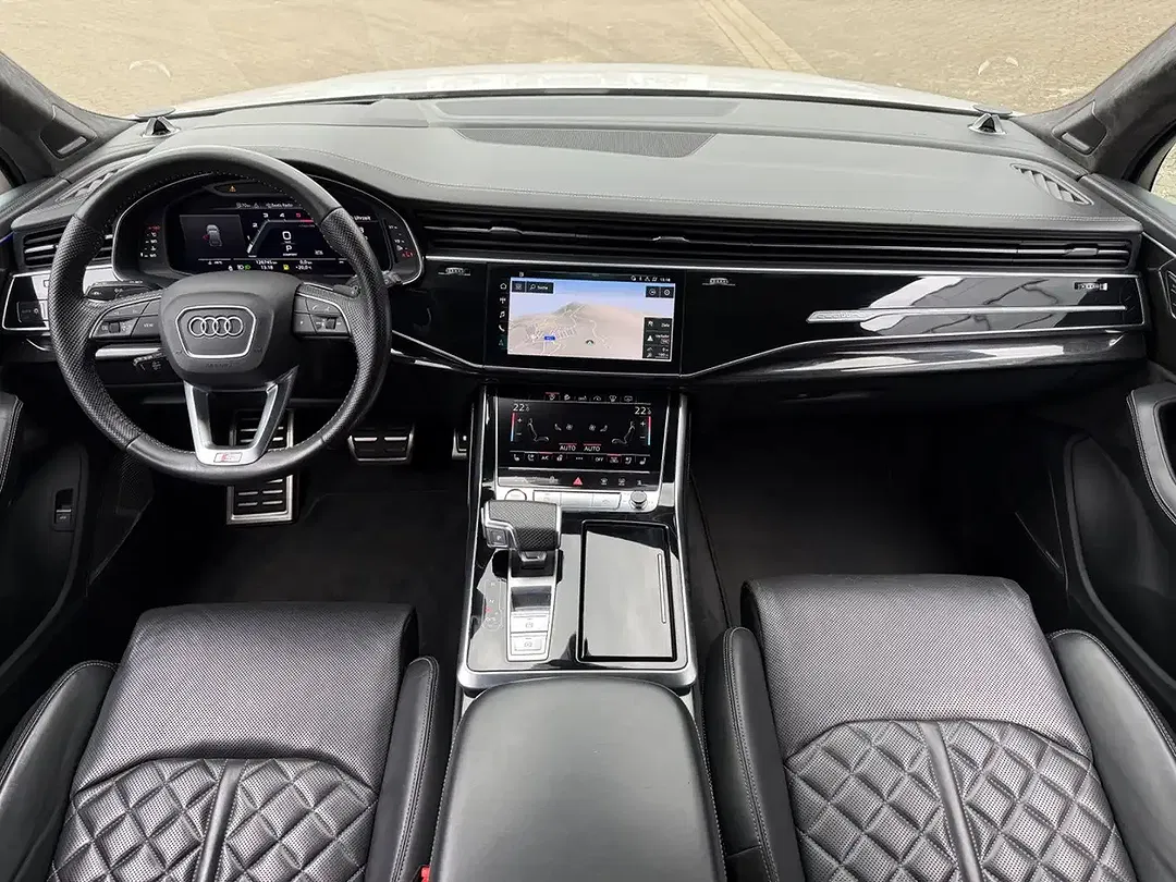 Audi SQ7 - Thumbnail 2