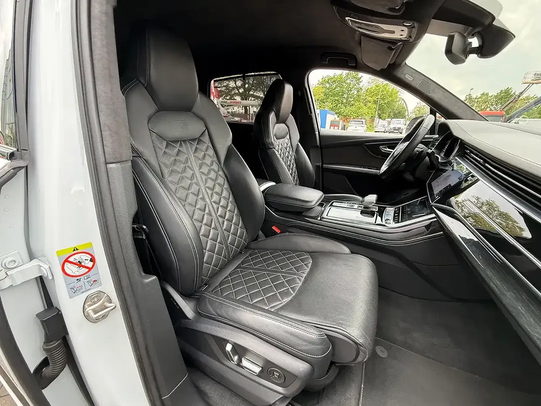 Audi SQ7 - Thumbnail 4