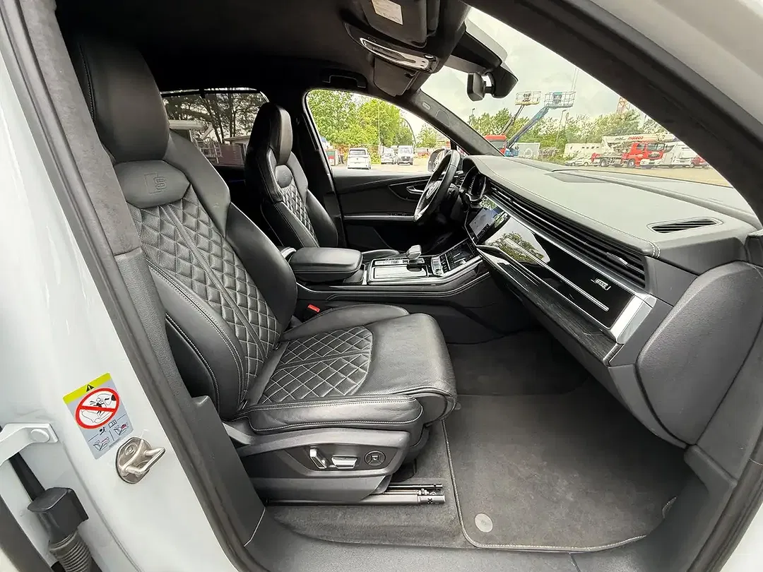 Audi SQ7 - Thumbnail 6