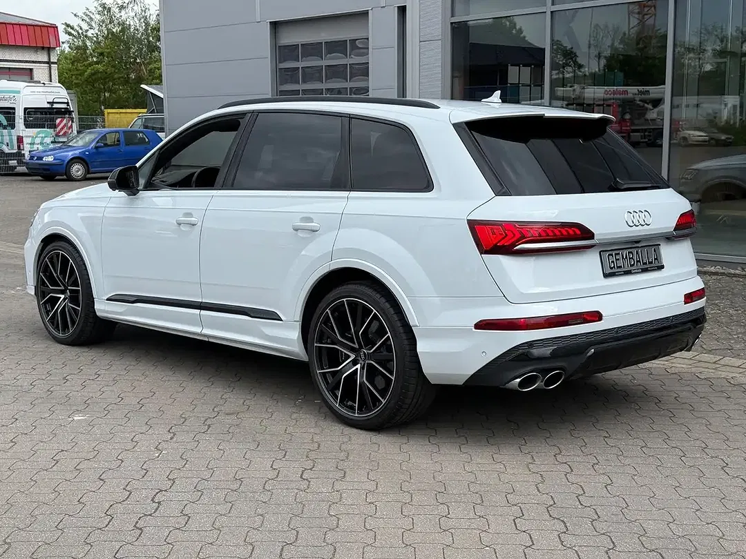 Audi SQ7 - Thumbnail 7