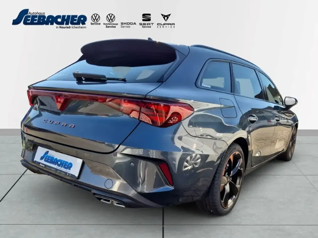 CUPRA Leon - Thumbnail 2