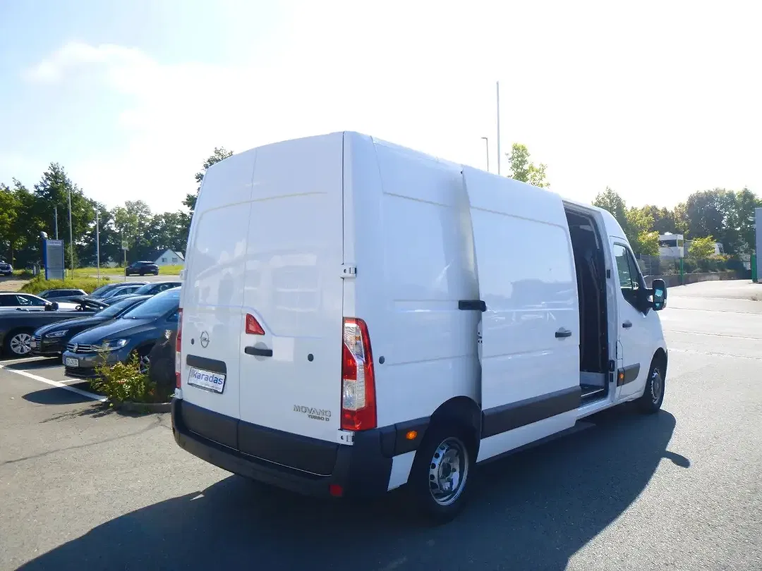 Opel Movano - Thumbnail 5