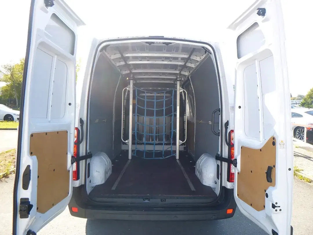 Opel Movano - Thumbnail 6