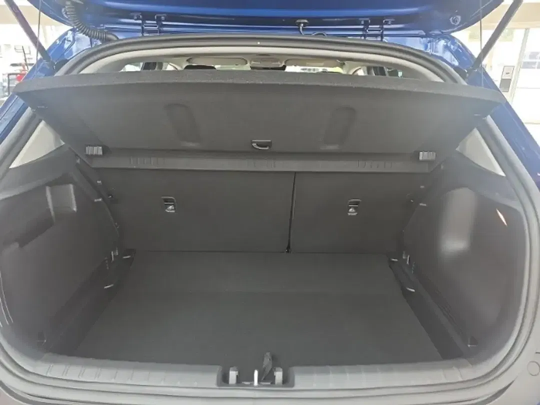 Kia Stonic - Thumbnail 12