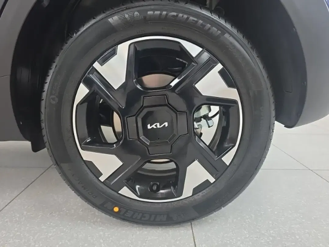 Kia Stonic - Thumbnail 15